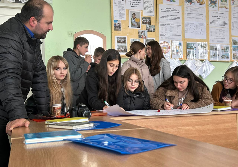 Tinerii Chetroșeni - noul grup de acțiune locală din s. Chetrosu