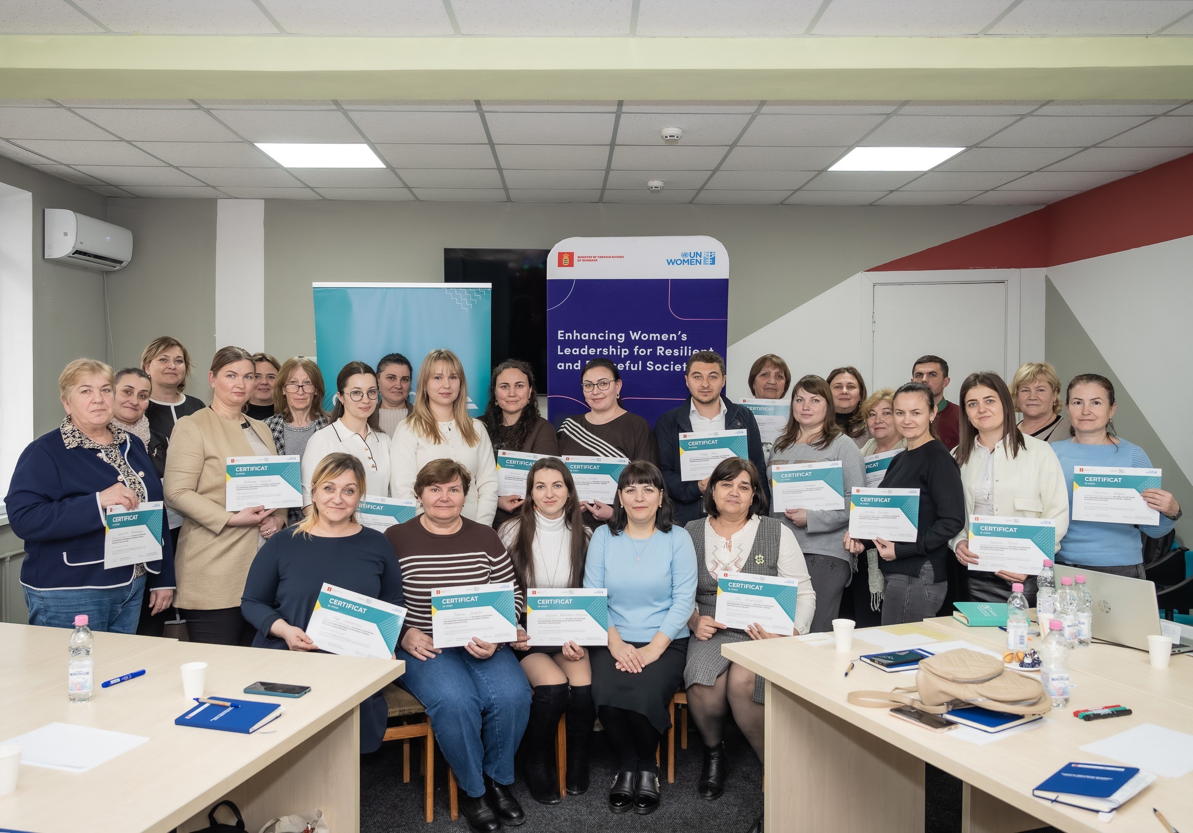 De la idei la acțiune: peste 100 de actori locali instruiți să dezvolte inițiative de pace